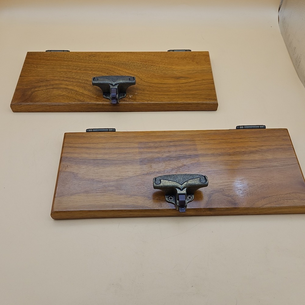 1995 Chevrolet G20 Pair Of Wooden‎ Upper Storage Doors